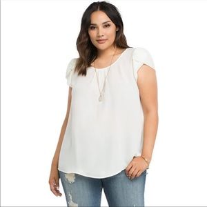 Torrid white tulip sleeve chiffon blouse size 2